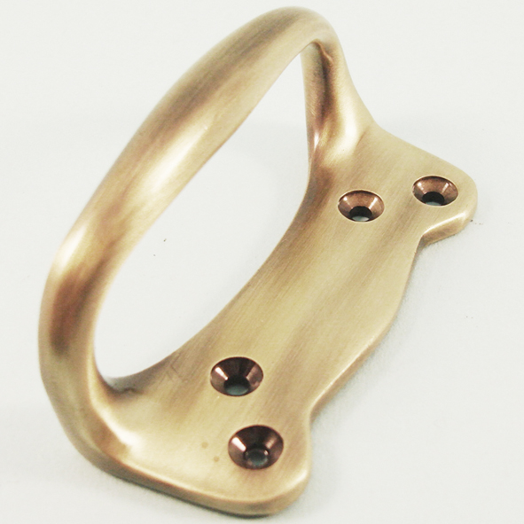 THD128/AB • Antique Brass • Finger Sash Pull Handle
